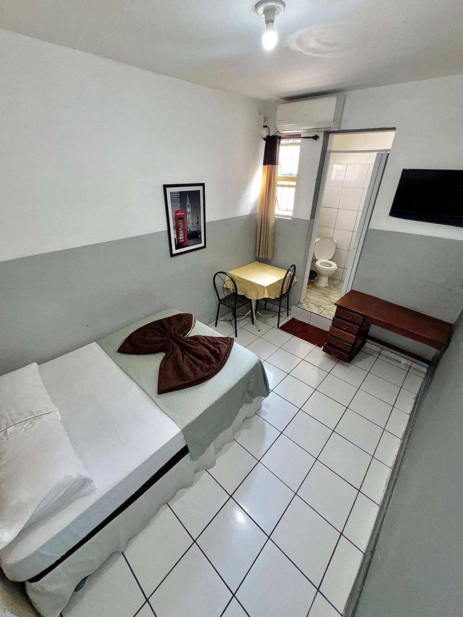 Hotel Avenida باورو المظهر الخارجي الصورة